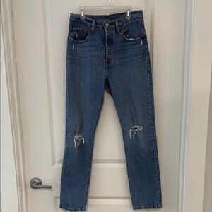 Levi’s 501 Straight Leg Jeans